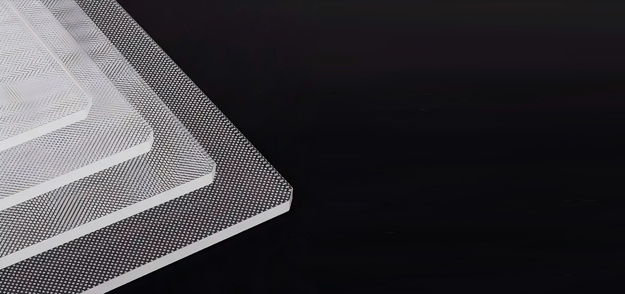 点亮未来之光：聚苯乙烯材料导光板的卓越魅力